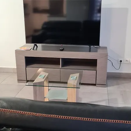 Apartmán De Standing Au Centre De